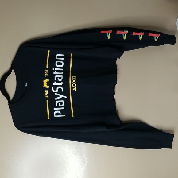 Sony entertainment Tops - PLAYSTATION JAPAN 1994 WOMENS LS CROPPED TSHIRT IN BLACK SIZE 1X